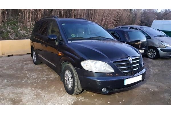 ssangyong rodius (2005 ) del año 