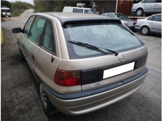 opel astra f berlina del año 1997