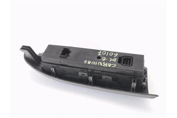 Recambio de mando elevalunas delantero izquierdo para kia carnival 2.9 crdi referencia OEM IAM 935704D320OT  