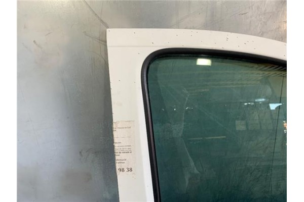 Recambio de puerta delantero derecha para citroen jumpy 2.0 hdi 125 fap 27 l1h1 fugón referencia OEM IAM 9004X7  