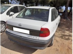 opel astra f berlina del año 1996