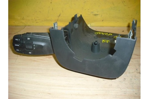 Recambio de embellecedor columna direccion para seat ibiza berlina (6j5) 1.4 referencia OEM IAM 6J0858559   Recambio de embellecedor columna direccion para seat ibiza berlina (6j5) 1.4 referencia OEM IAM 6J0858559