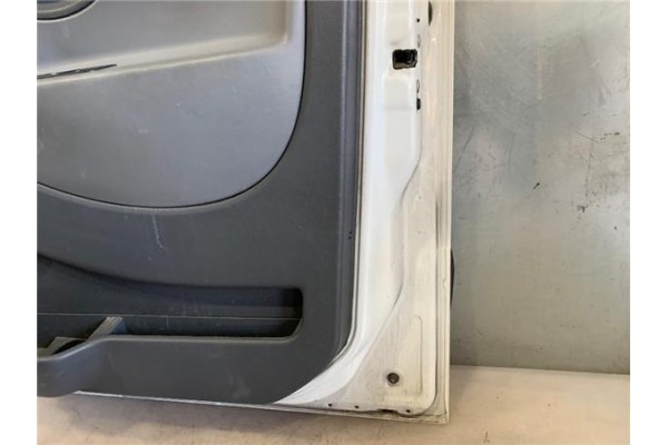 Recambio de puerta delantero derecha para citroen jumpy 2.0 hdi 125 fap 27 l1h1 fugón referencia OEM IAM 9004X7  