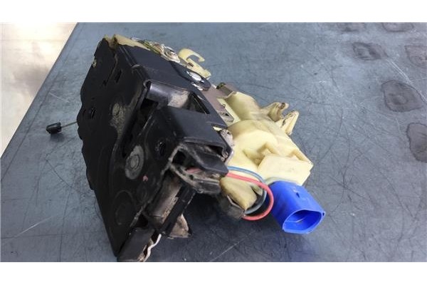 Recambio de cierre electromagnetico delantero izquierdo para seat ibiza (6l1)(04.2002 ) 1.2 cool [1,2 ltr. - 47 kw] referencia O