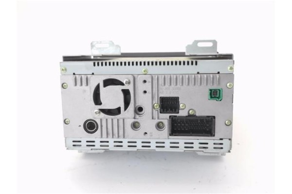 Recambio de pantalla para kia carnival 2.9 crdi referencia OEM IAM LAN8660EK  