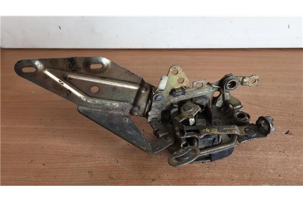 Recambio de cierre electromagnetico delantero izquierdo para opel omega a (16_, 17_, 19_) 2.0 i referencia OEM IAM 90277853 9027
