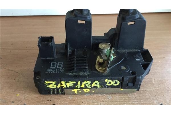 Recambio de cierre electromagnetico trasero izquierdo para opel zafira a 1.6 elegance referencia OEM IAM 90561158 BB 