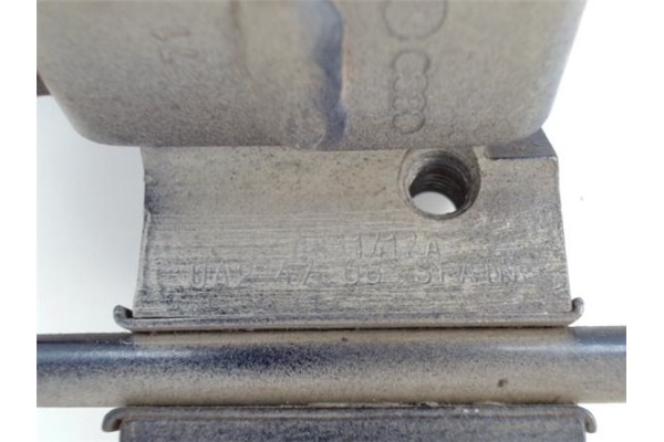 Recambio de bisagra inf. puerta delantero derecha para seat ibiza (6l1) 1.4 reference referencia OEM IAM 0831417A  