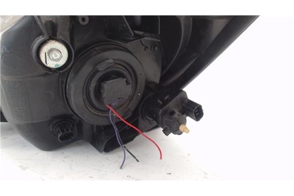 Recambio de faro delantero dcho para mitsubishi space star (a00) 1.2 motion referencia OEM IAM 8301C194  