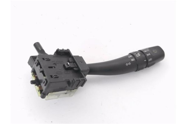 Recambio de mando intermitencia para kia carnival 2.9 crdi referencia OEM IAM 934104D200  
