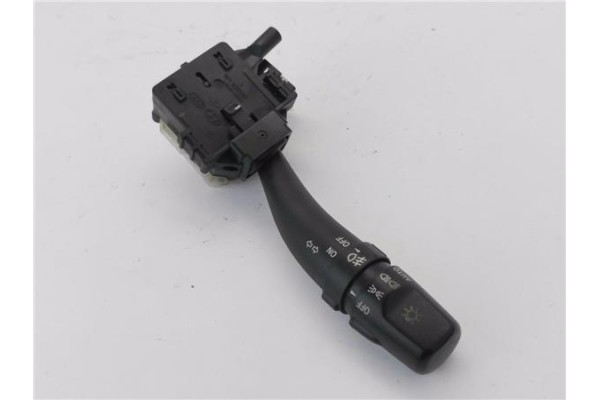Recambio de mando intermitencia para kia carnival 2.9 crdi referencia OEM IAM 934104D200  