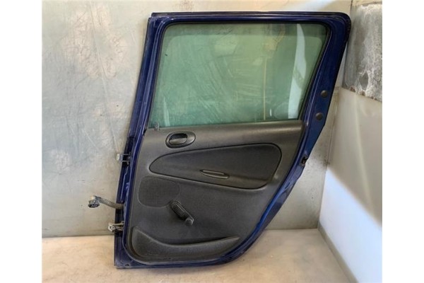 Recambio de puerta trasero derecha para peugeot 206 sw 2.0 hdi referencia OEM IAM 9008J4  