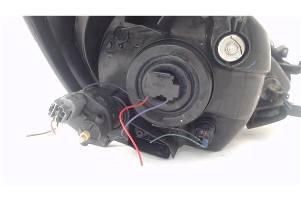 Recambio de faro delantero izquierdo para mitsubishi space star (a00) 1.2 motion referencia OEM IAM 8301C193  