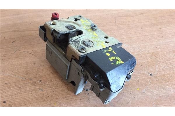 Recambio de cierre electromagnetico trasero izquierdo para citroen xantia berlina 1.6 armonia referencia OEM IAM   