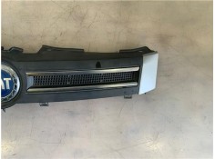 Recambio de rejilla capo para fiat ii panda (169) 1.2 referencia OEM IAM 735363582 735363745 