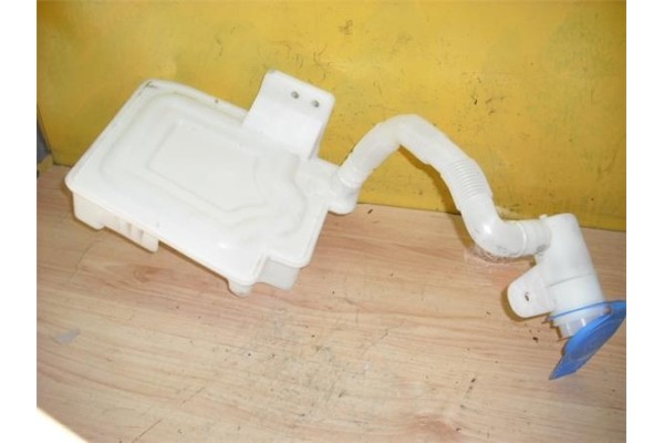 Recambio de deposito limpiaparabrisas para seat leon (1p1) 1.4 tsi referencia OEM IAM 1K0955453 Recambio de deposito limpiaparabrisas para seat leon (1p1) 1.4 tsi referencia OEM IAM 1K0955453