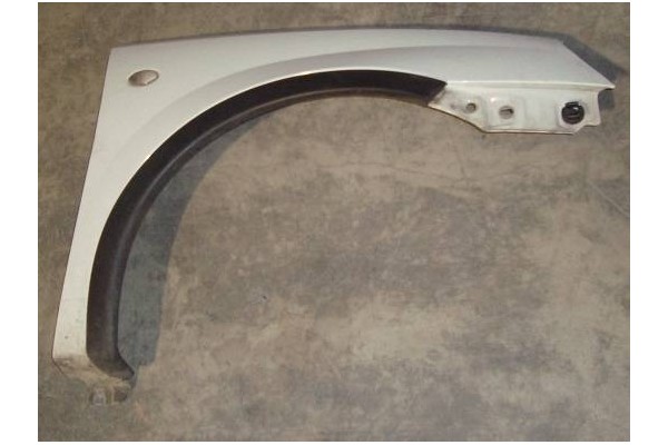 Recambio de aleta delantero derecha para opel combo furgón/ranchera familiar 1.3 cdti 16v referencia OEM IAM   
