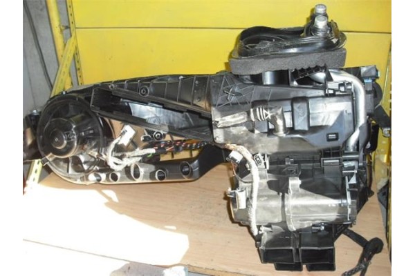 Recambio de carcasa calefaccion para seat leon (1p1) 1.2 reference referencia OEM IAM 1K1820353  