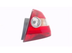 Recambio de piloto trasero derecho para renault megane ii classic berlina 2.0 expression referencia OEM IAM 8200142681  