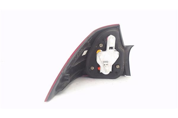 Recambio de piloto trasero derecho para renault megane ii classic berlina 2.0 expression referencia OEM IAM 8200142681  