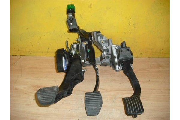 Recambio de juego pedales completo para peugeot 3008 (05.2009) 1.6 active [1,6 ltr. - 82 kw hdi fap] referencia OEM IAM   