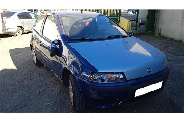 fiat ii punto (188) berlina del año 2002 fiat ii punto (188) berlina del año 2002