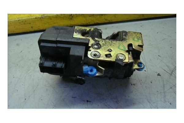Recambio de cierre electromagnetico delantero derecho para peugeot partner furgón (5) 1.9 d referencia OEM IAM 9136P7  