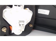 Recambio de piloto trasero izquierdo para renault megane ii classic berlina 2.0 expression referencia OEM IAM 8200142682  