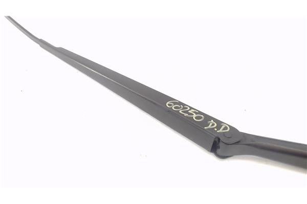 Recambio de brazo limpiaparabrisas delantero derecho para ford focus (daw, dbw) 1.8 tdci referencia OEM IAM 1064742 XS4117526BC 