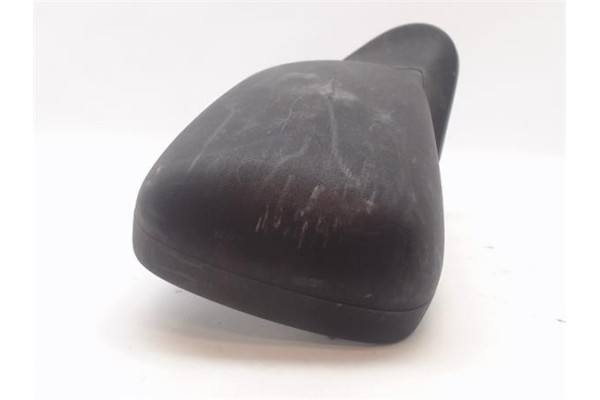 Recambio de retrovisor derecho para ford fiesta berl./courier referencia OEM IAM   