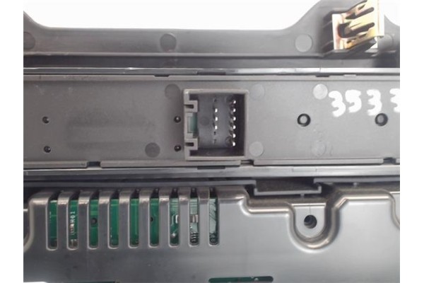 Recambio de mandos climatizador para jeep grand cherokee (wh) 3.0 crd limited referencia OEM IAM 55111011AG  