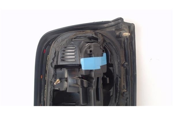 Recambio de piloto trasero izquierdo para nissan micra (k11) 1.3 i 16v referencia OEM IAM B65555F301  