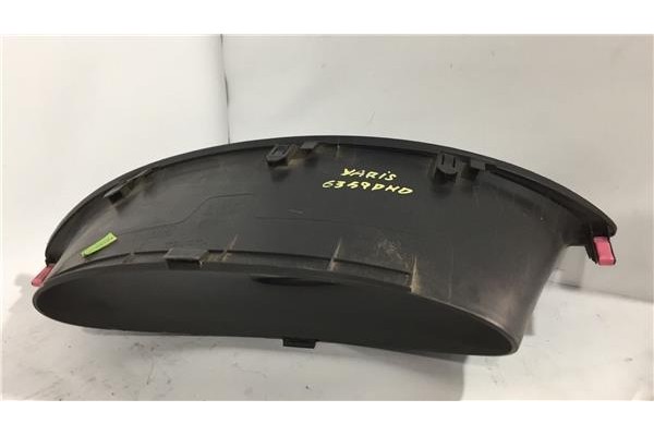 Recambio de consola para toyota yaris (ncp1/nlp1/scp1) 1.0 16v referencia OEM IAM 5541100060  