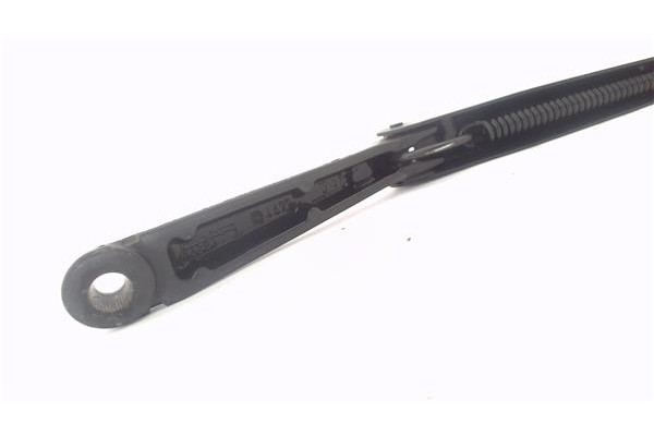 Recambio de brazo limpiaparabrisas delantero izquierdo para ford focus (daw, dbw) 1.8 tdci referencia OEM IAM 1064744 XS4117527A