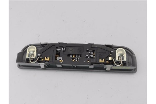 Recambio de luz trasero central techo para audi a3 (8p1) 2.0 fsi ambiente referencia OEM IAM 8E0947111A9NQ  