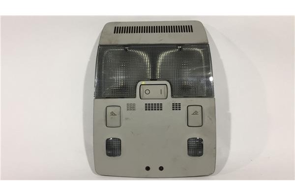 Recambio de luz delantero central techo para audi a3 sportback (8pa) 2.0 tdi ambiente (dpf) referencia OEM IAM 8E0947565  