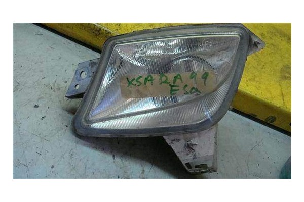 Recambio de faro antiniebla izquierdo para citroen xsara berlina 1.9 td referencia OEM IAM 6204R4  