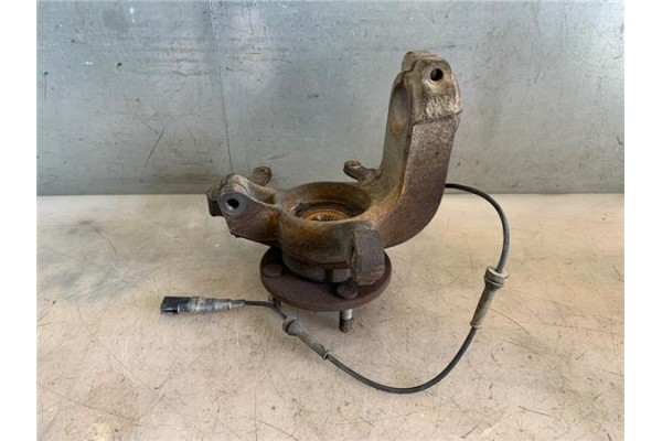 Recambio de mangueta delantero derecha para ford focus (daw, dbw) 1.8 tdci referencia OEM IAM 4356606  