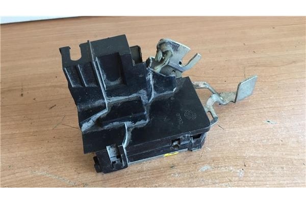 Recambio de cierre electromagnetico delantero izquierdo para citroen jumper camión 2.2 33 l 2.2 hdi / -hdi 100 referencia OEM IA