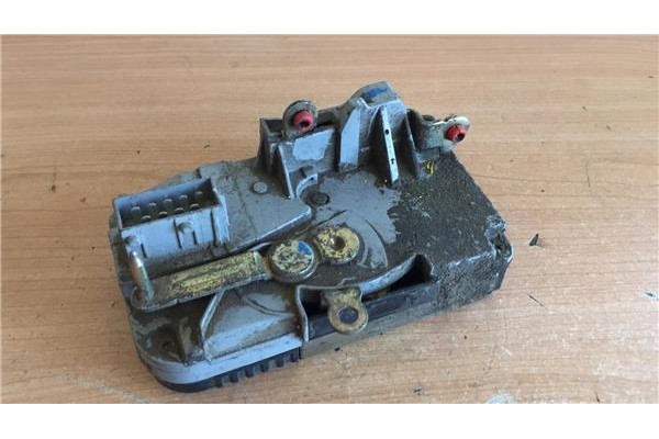 Recambio de cierre electromagnetico delantero derecho para citroen jumpy 1.9 combi confort (5/6 plazas) referencia OEM IAM   