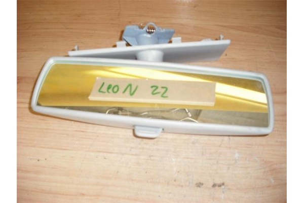 Recambio de retrovisor interior para seat leon (1p1) 1.2 reference referencia OEM IAM 010749   Recambio de retrovisor interior para seat leon (1p1) 1.2 reference referencia OEM IAM 010749