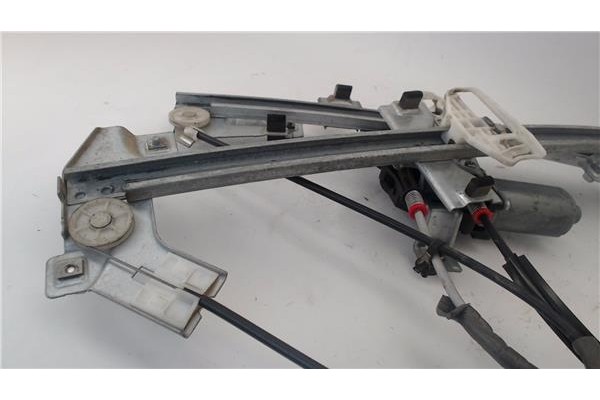 Recambio de mecanismo elevalunas delantero derecho para peugeot partner combispace (5f) 1.6 hdi 75 referencia OEM IAM 9840427480