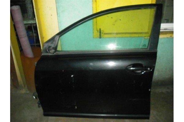 Recambio de puerta delantero izquierda para toyota avensis sedán (t25) 1.8 referencia OEM IAM   
