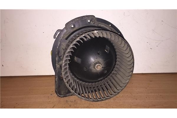 Recambio de motor calefaccion para volkswagen passat berlina (3a2) 2.0 referencia OEM IAM 833636M 357820021 