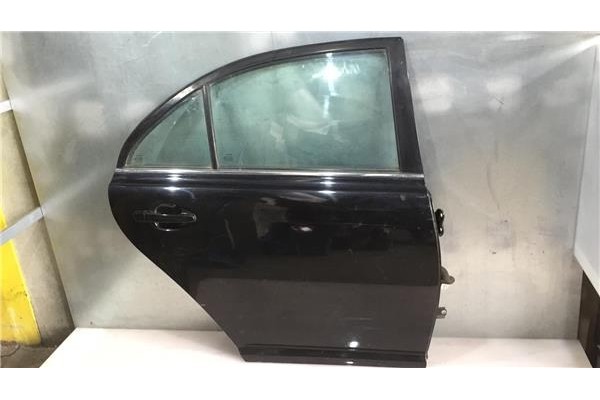 Recambio de puerta trasero derecha para toyota avensis sedán (t25) 1.8 referencia OEM IAM   