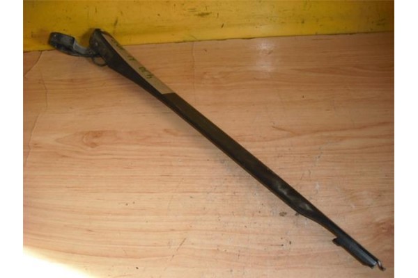 Recambio de brazo limpiaparabrisas delantero derecho para seat leon (1p1) 1.4 tsi referencia OEM IAM 1P0955410A   Recambio de brazo limpiaparabrisas delantero derecho para seat leon (1p1) 1.4 tsi referencia OEM IAM 1P0955410A