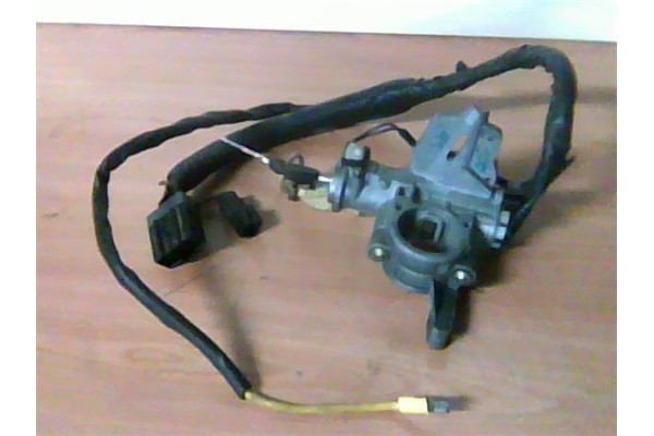 Recambio de clausor para mitsubishi l 300  (p00) 2.5 combi [2,5 ltr. - 51 kw diesel] referencia OEM IAM   
