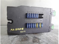 Recambio de caja fusibles/rele para mercedes-benz vito furgón (638) 2.3 110 d  (638.074) referencia OEM IAM 0005400650 0851002 