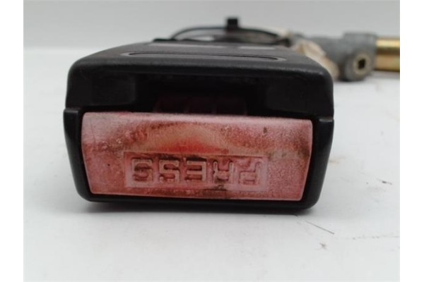 Recambio de enganche cinturon para renault clio i fase iii 1.2 oasis referencia OEM IAM   