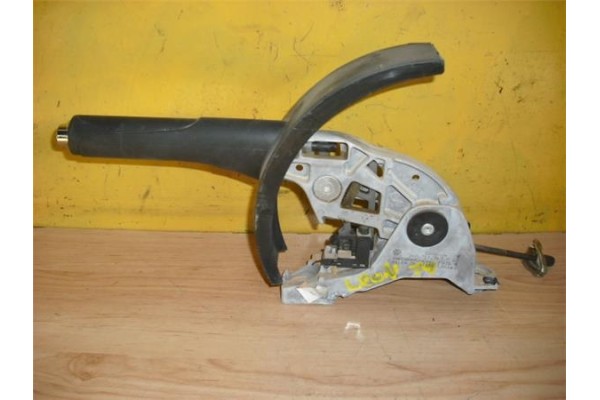 Recambio de palanca freno de mano para seat leon (1p1) 1.4 tsi referencia OEM IAM 1K0711303M   Recambio de palanca freno de mano para seat leon (1p1) 1.4 tsi referencia OEM IAM 1K0711303M